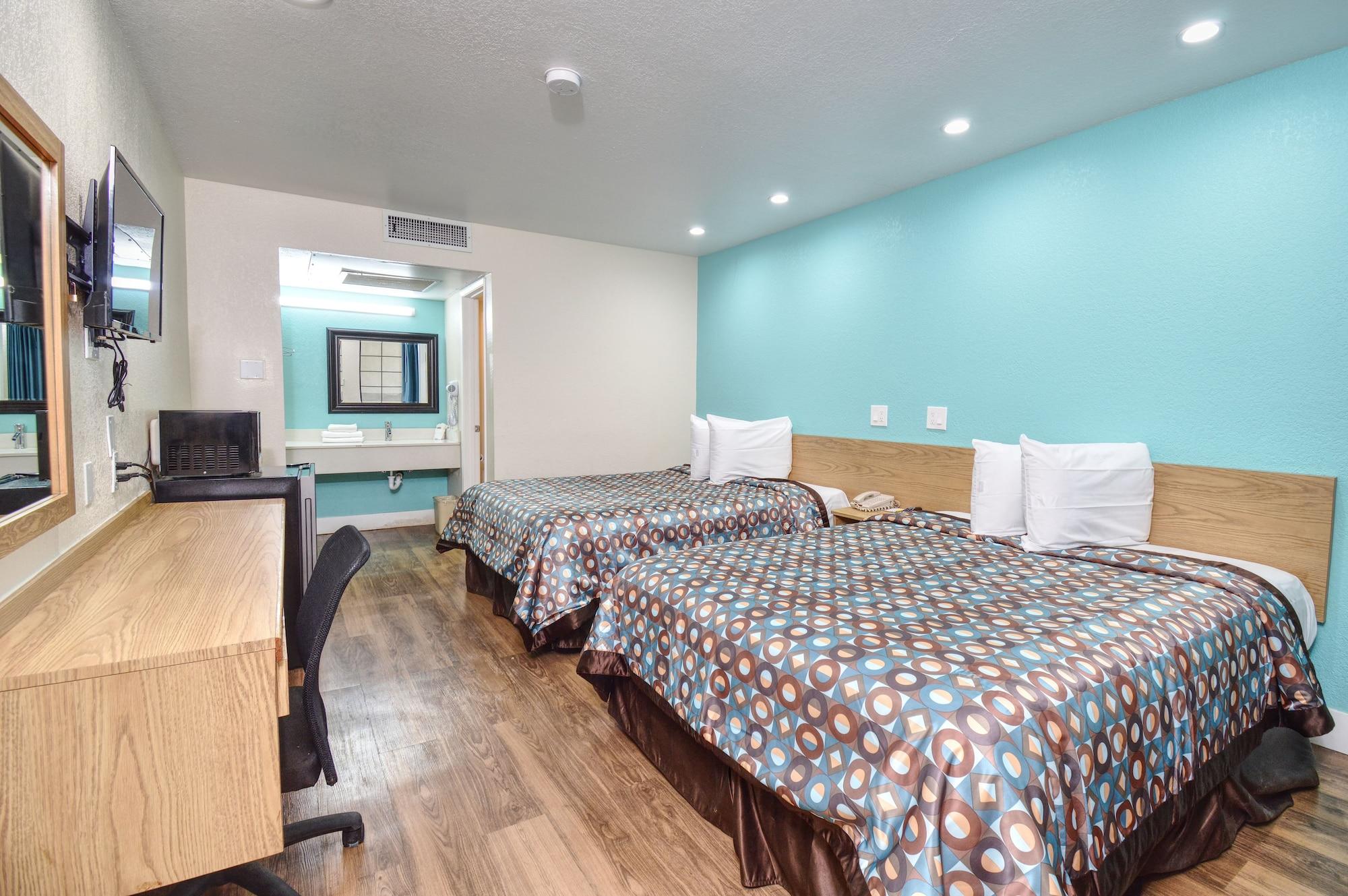 Vagabond North I-5 Hotel 2*