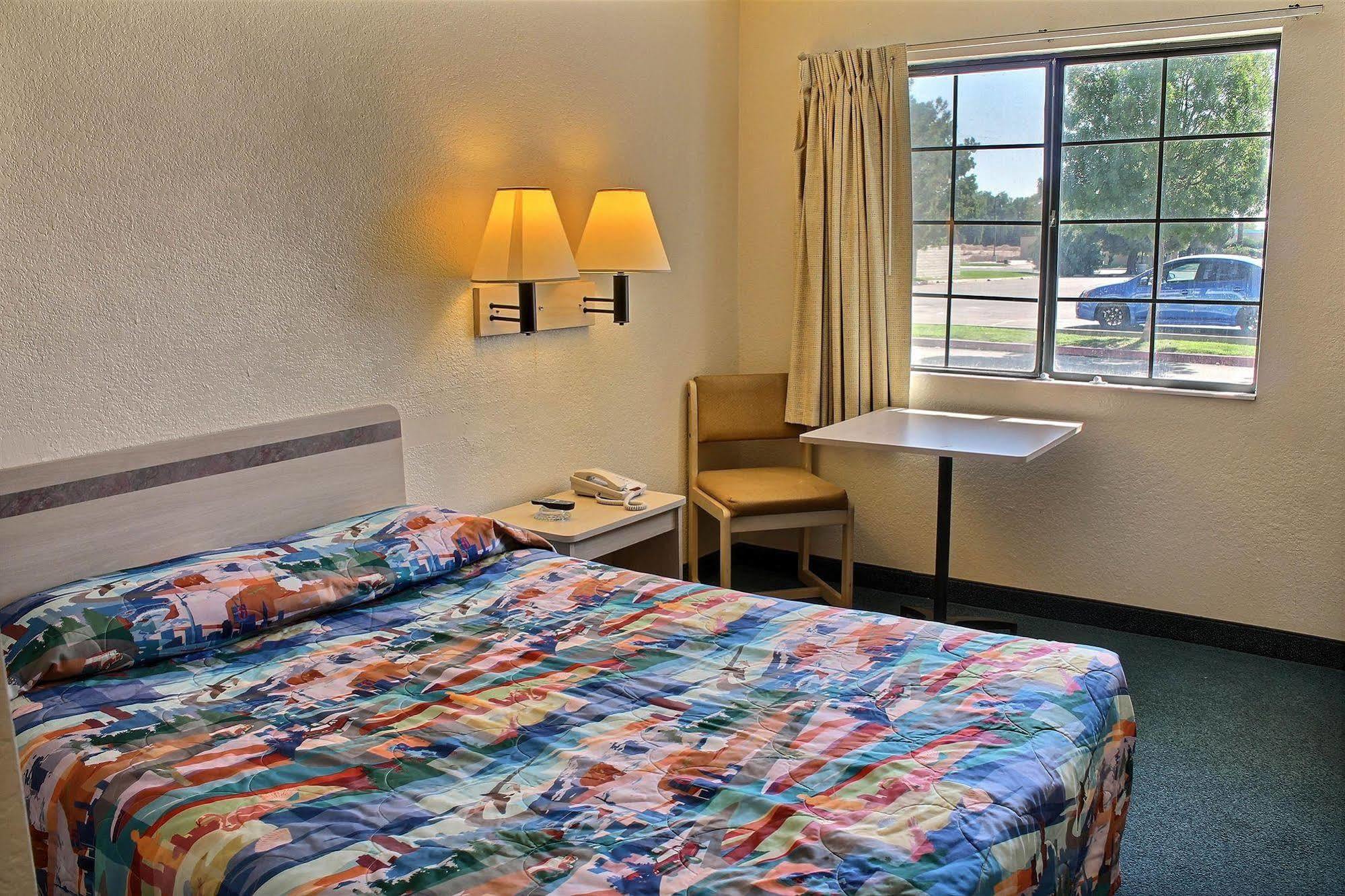 Hotel Vagabond North I-5